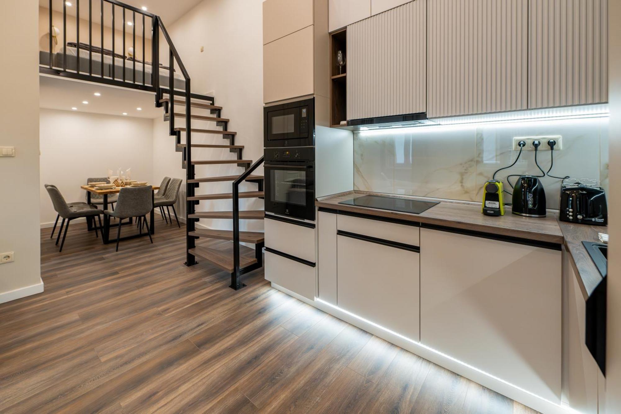 D52 Luxury Suite Budapest Exteriör bild