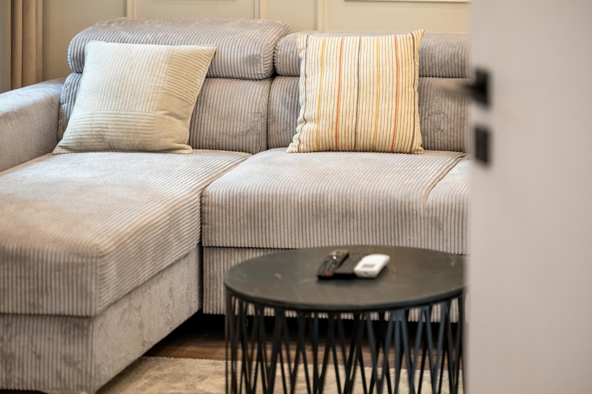 D52 Luxury Suite Budapest Exteriör bild